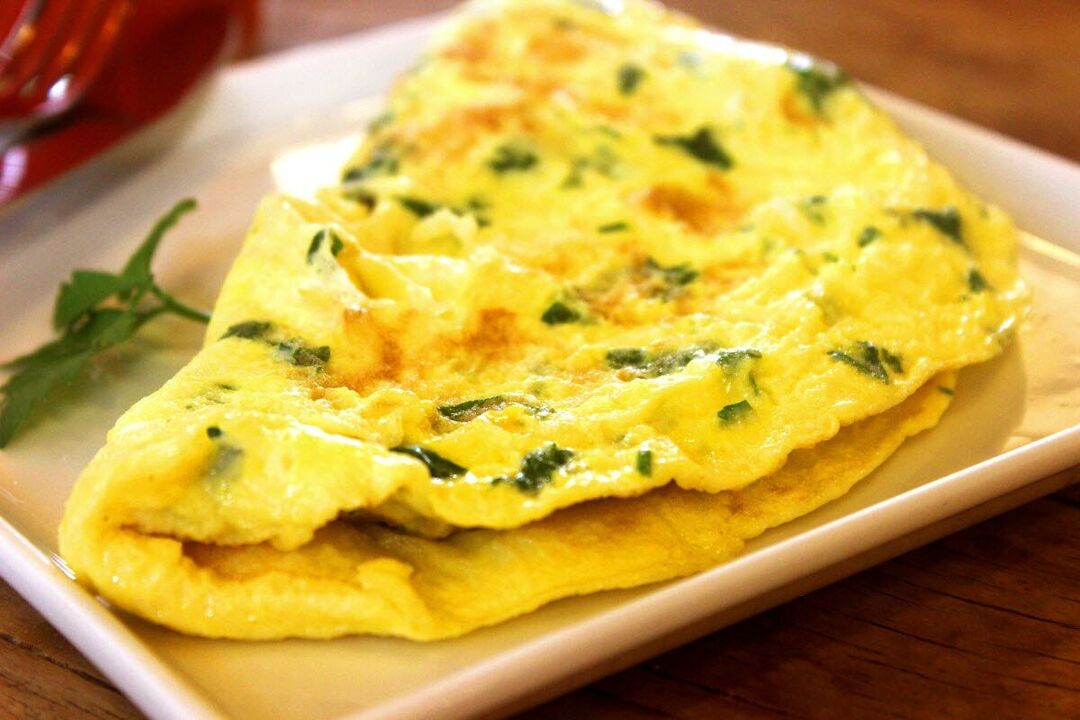 Omelete é um prato dietético de ovos permitido para pacientes com pancreatite
